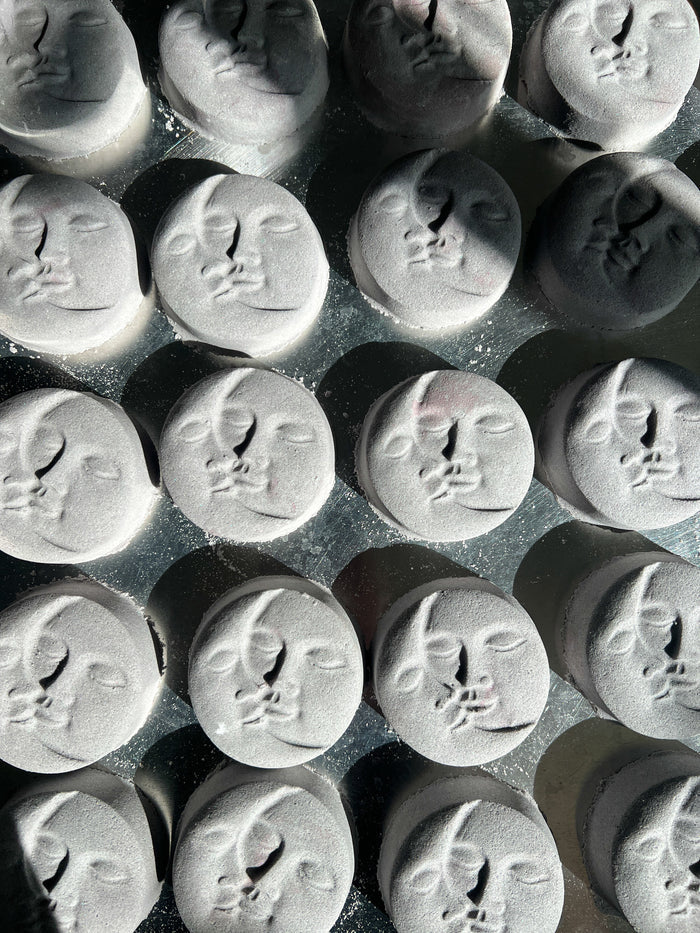 LUNAR