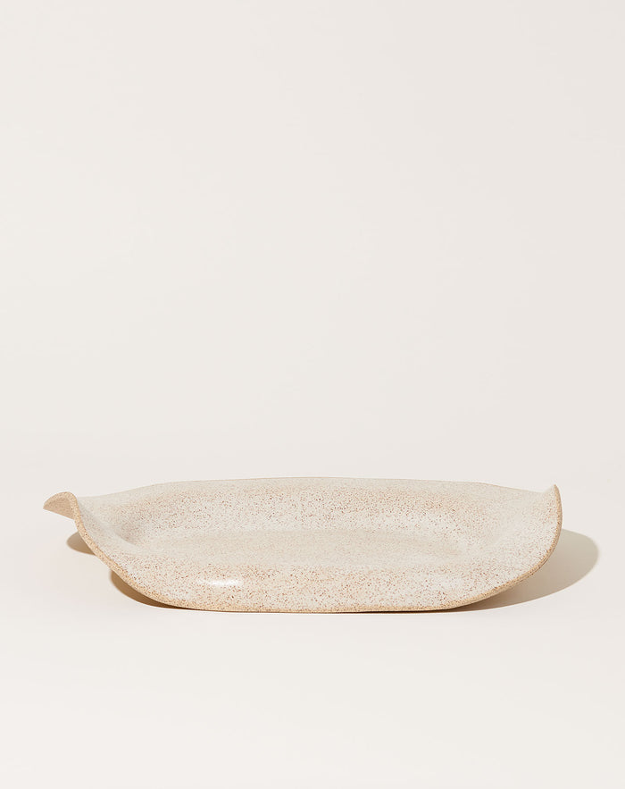 SIN Manta Oval Platter in Speckled White