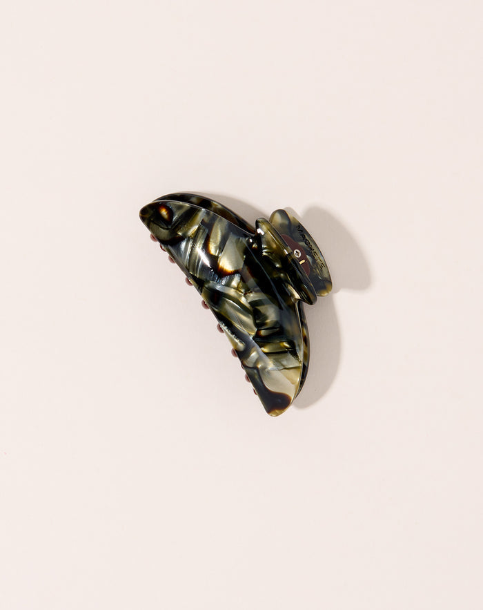 Machete Midi Heirloom Claw in Midnight Horn