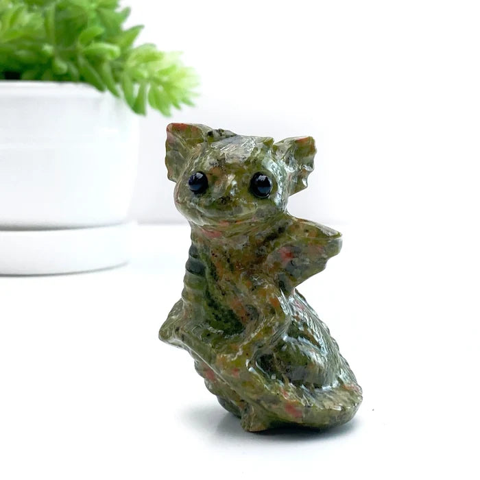 Natural Crystal Flying Dragon Figurine